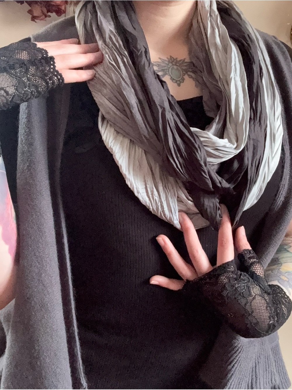 black & gray infinity scarf 🖤🩶🤍 | fairygrunge y2k minimalist preppy fall winter